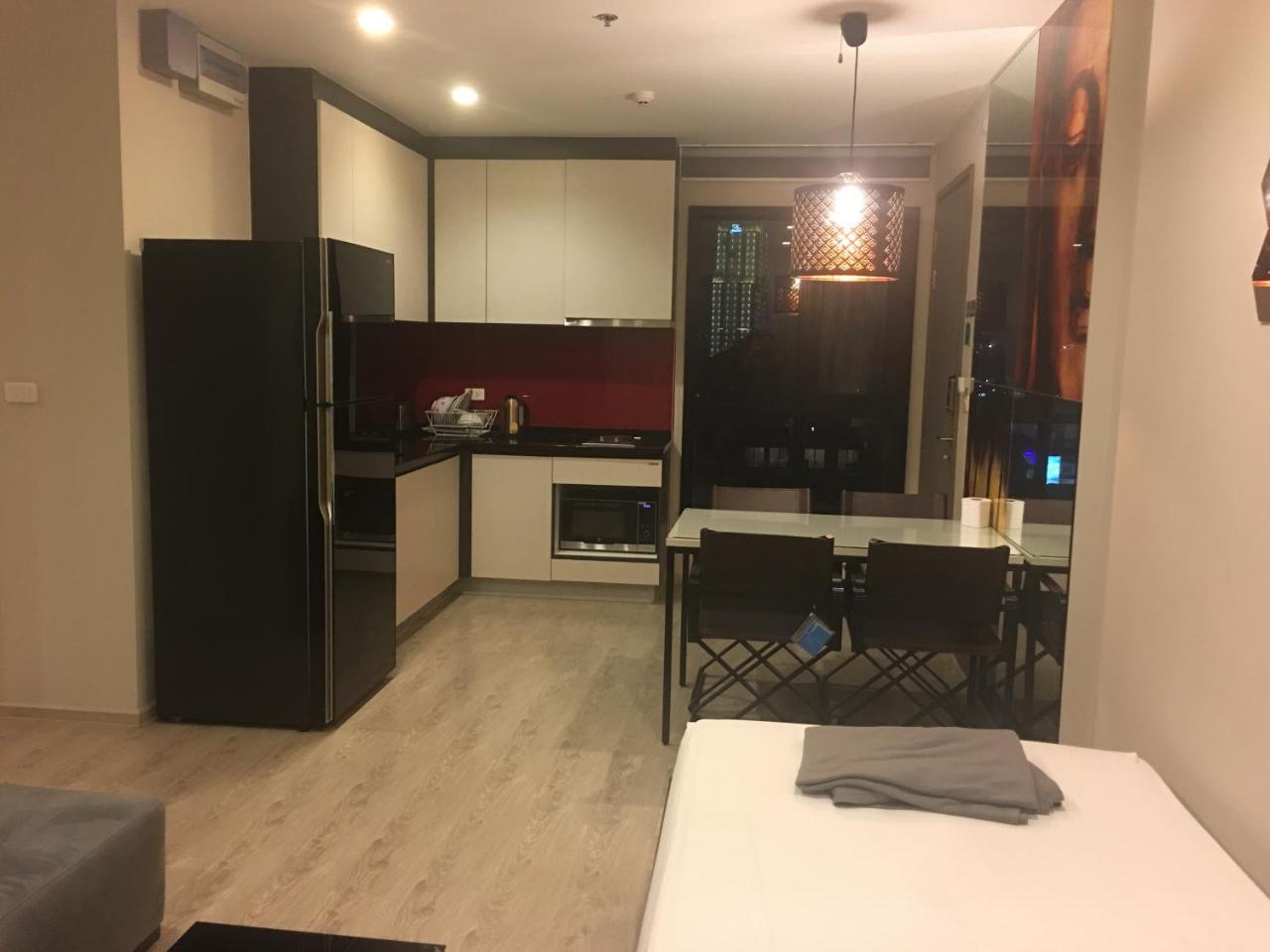The Base Condo Паттайя Экстерьер фото
